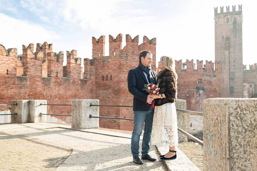 Fotografo di matrimonio a Verona, cerimonia simbolica a Verona title=