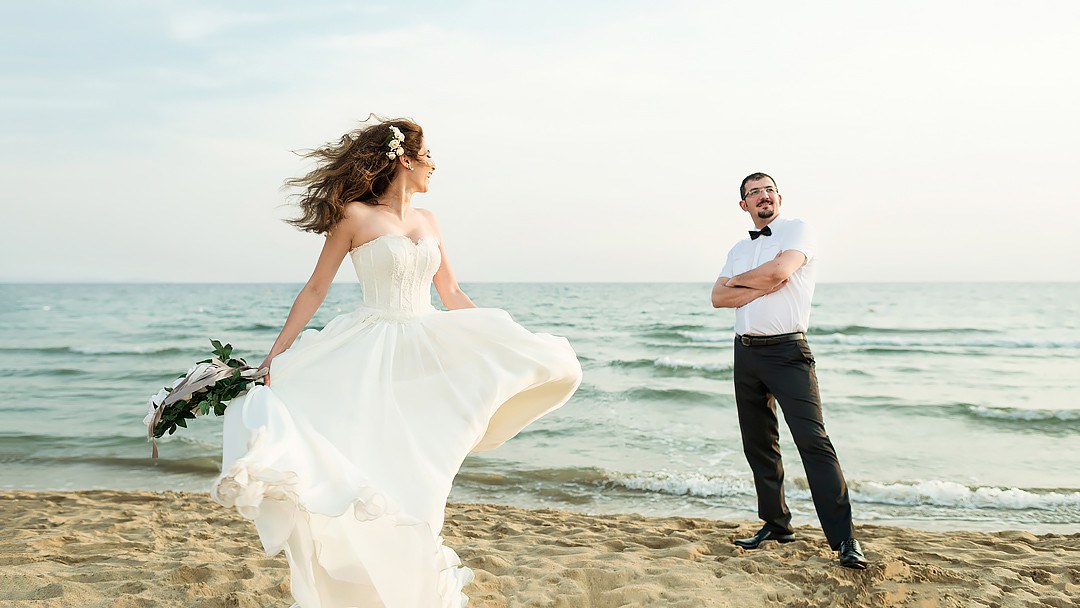 wedding in tuscany on the beach